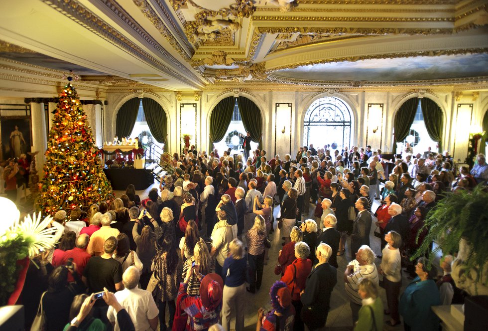 Christmas Tree Lighting 2011-2.jpg