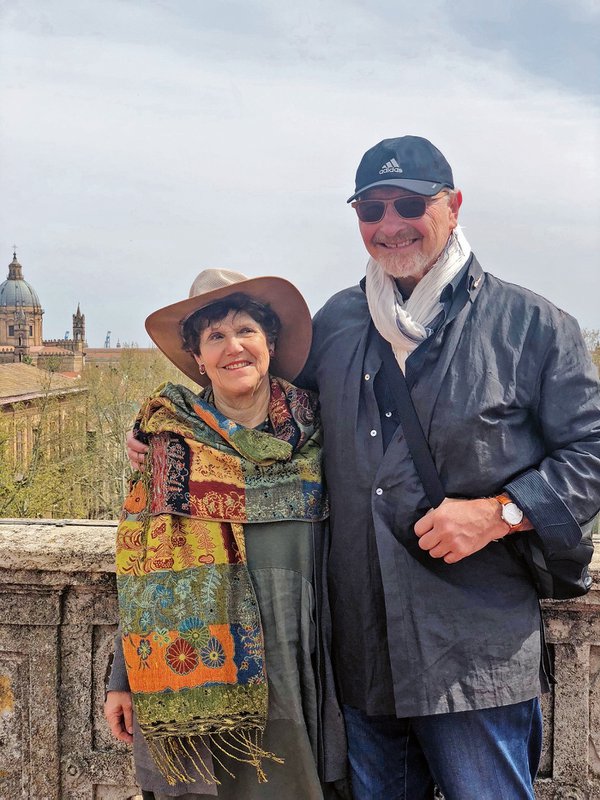 Joan and Allan in Siena, Italy.jpg