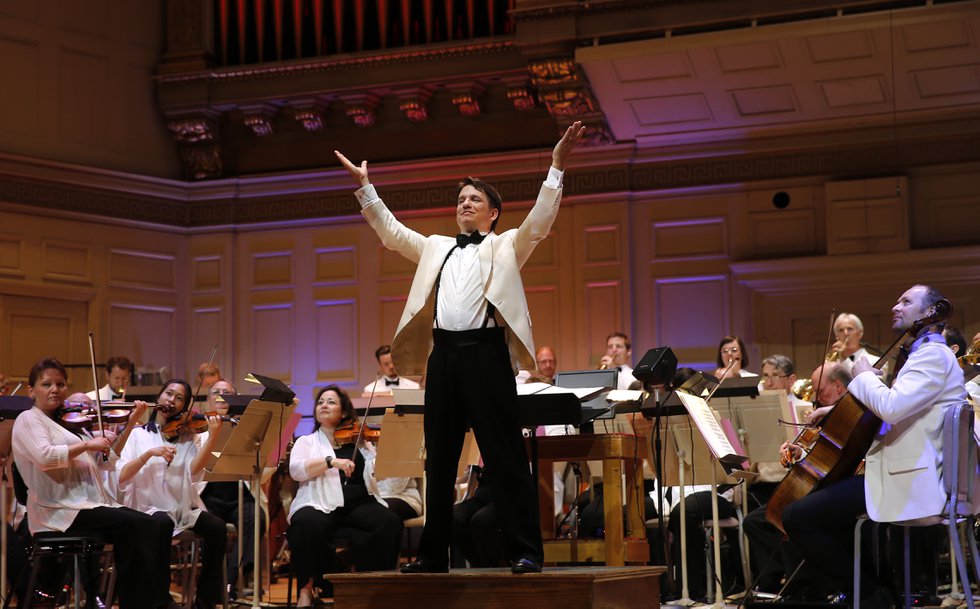 Keith Lockhart with the Boston Pops _WT26654 (Winslow Townson).jpg