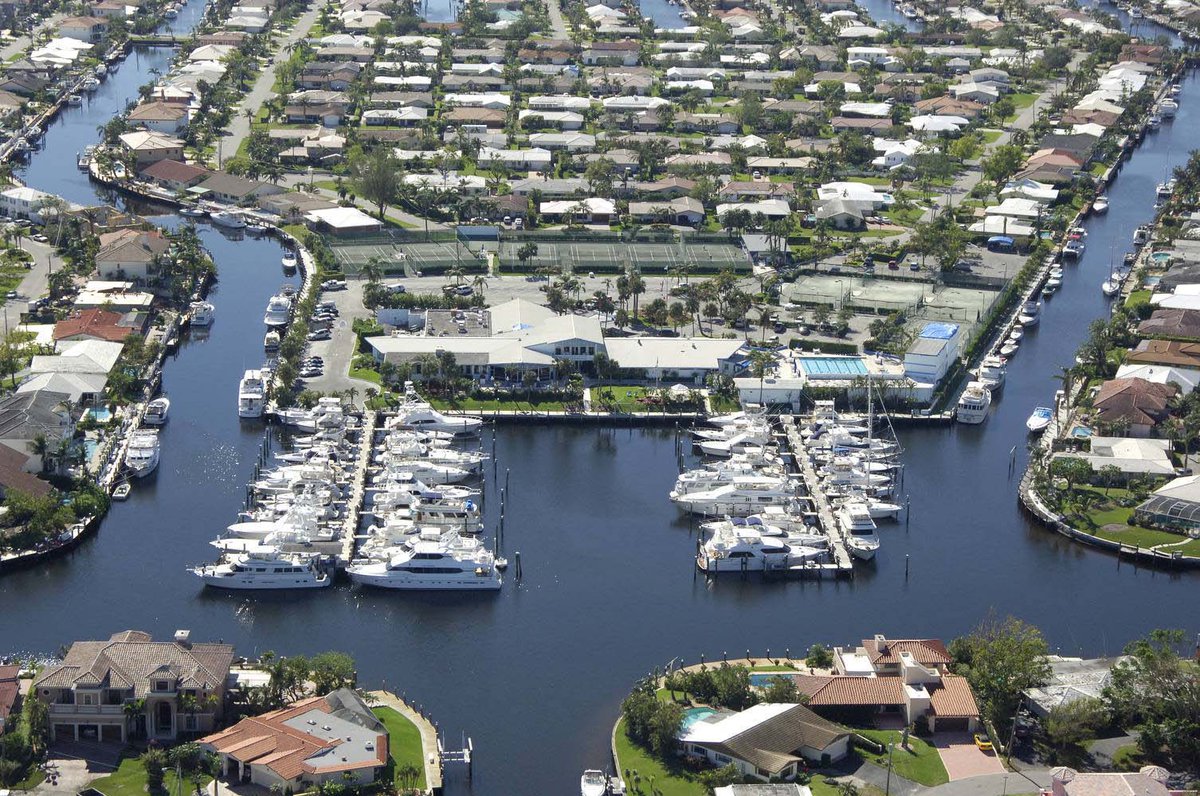 lighthouse point yacht club investments llc